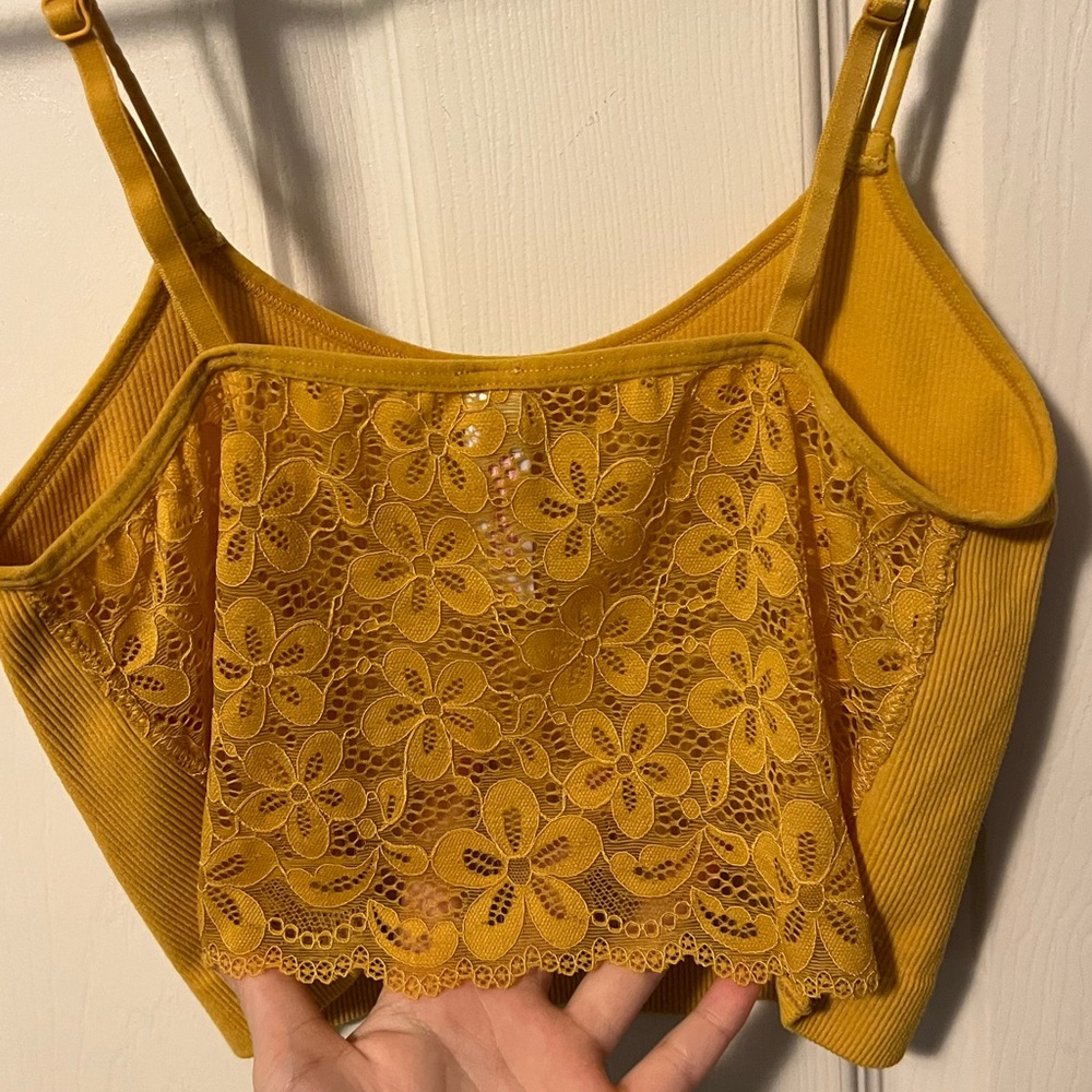 Cropped Lace Tank